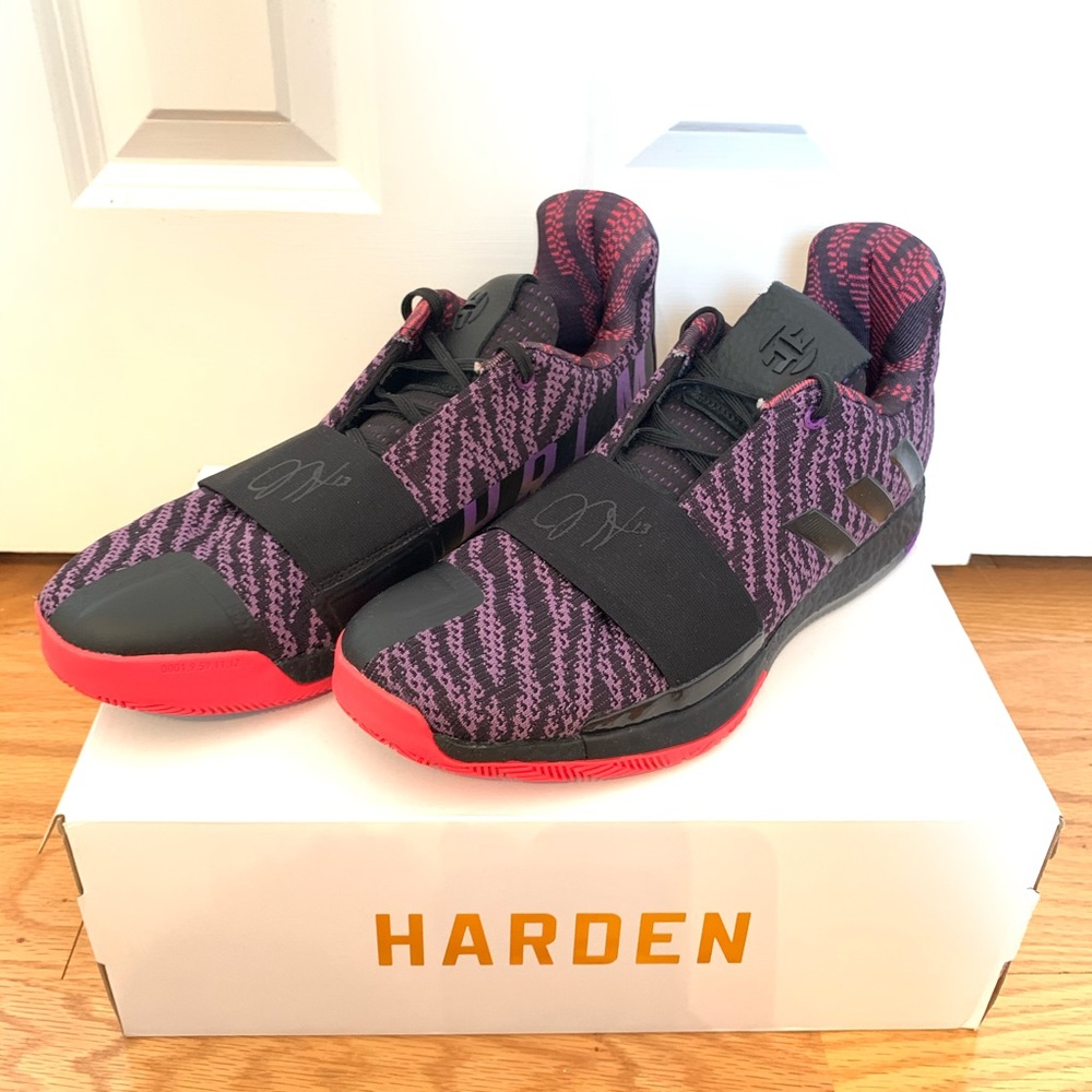 Adidas Harden vol.4 CBC